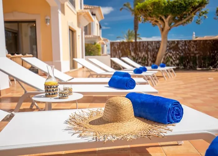 Villa Paradise By Blue Diamond 18 *