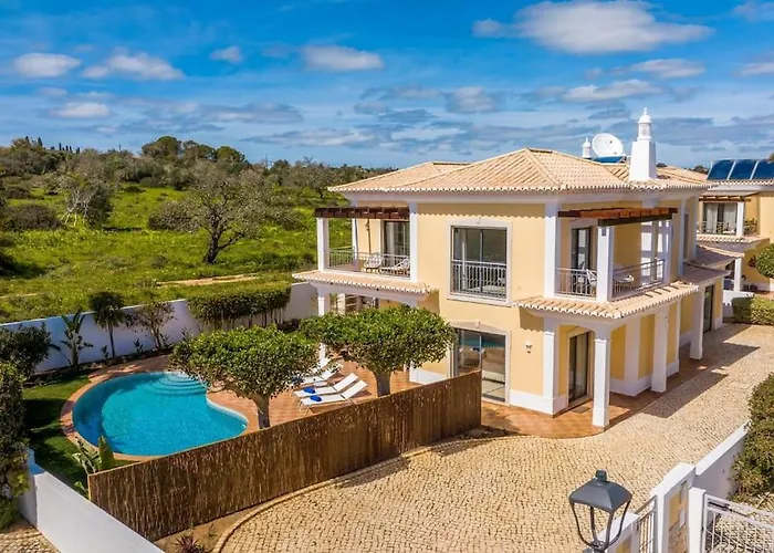 Paradise By Blue Diamond 18 Villa