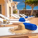 Villa Paradise By Blue Diamond 18 *