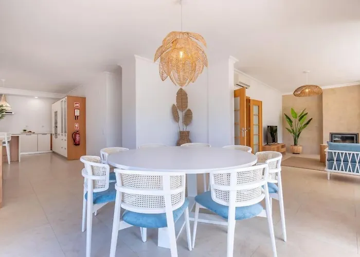 ヴィラ Paradise By Blue Diamond 18 ラゴス