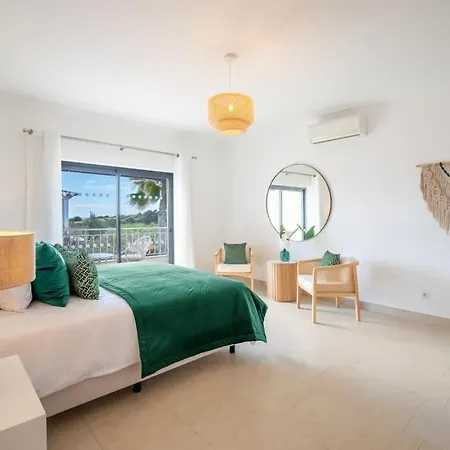 Paradise By Blue Diamond 18